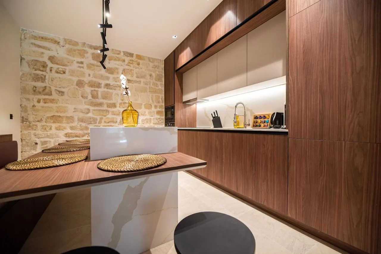 Luxury Home Marais Paris 0*,