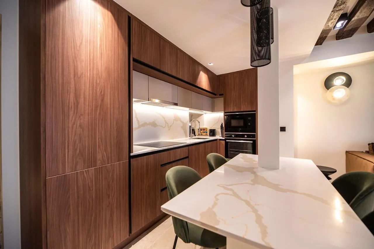 Luxury Home Marais Paris Fransa